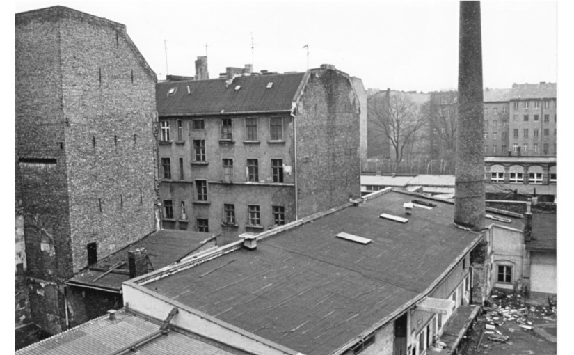 1985 | ein Brief an die Gesellschaft der&nbsp;Eigentümer